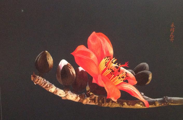 《木棉花开》是以广州市花,传统的广绣题材木棉花为题